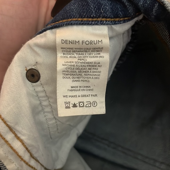 Aritzia Denim Forum The Yoko High Rise Slim Jeans Size 27 - Picture 8 of 9